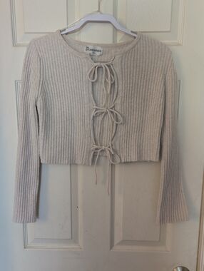No Boundaries Light Beige Ribbed Tie-Front Crop Sweater